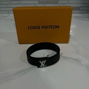 Louis Vuitton Black Epi Leather Bracelet with Silver LV Emblem